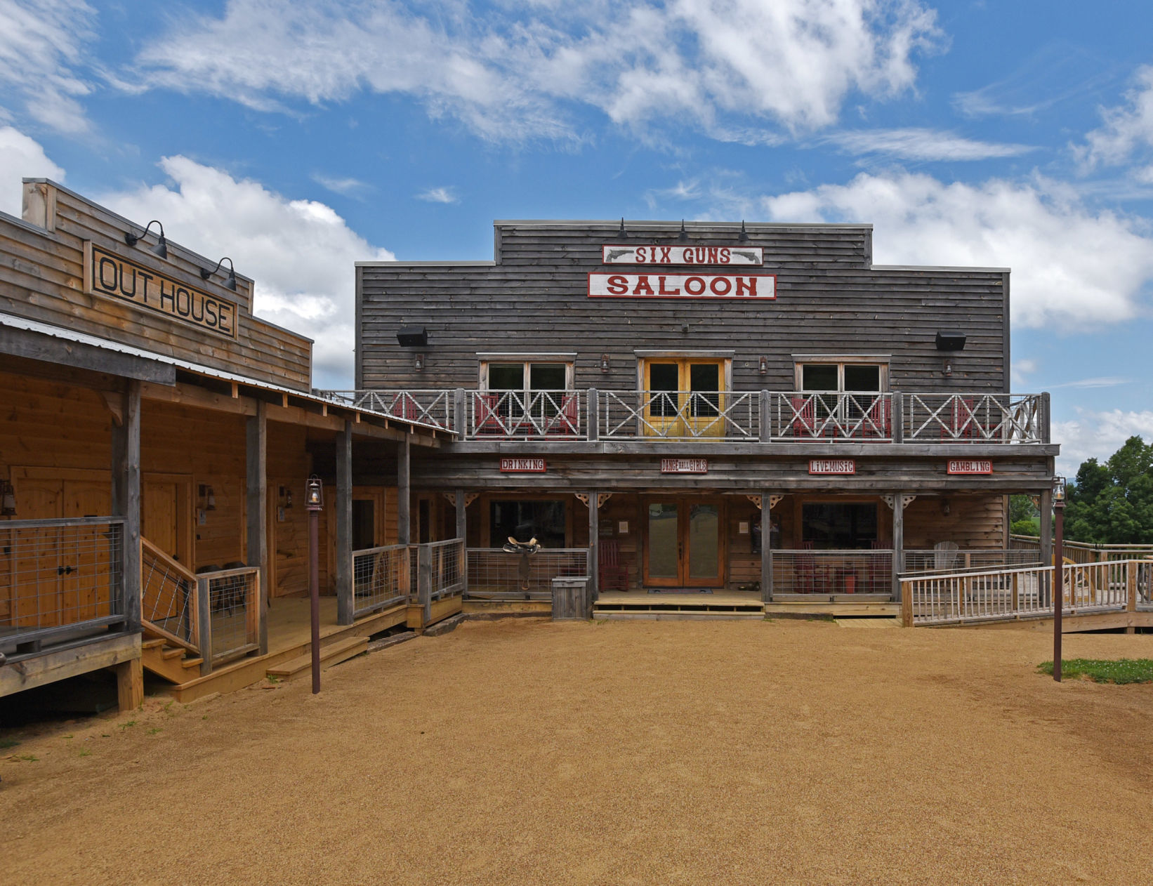 Saloon Studios